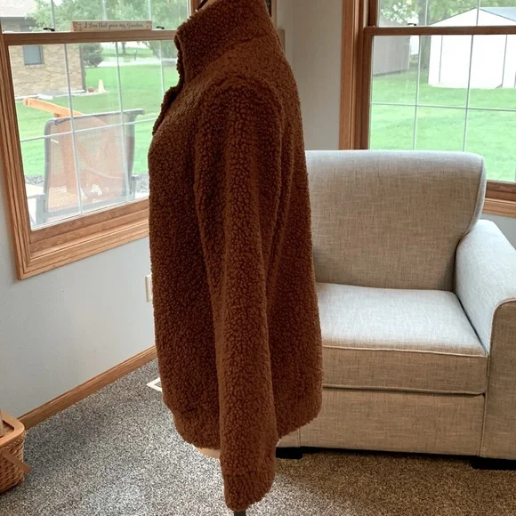 Betsy's Boutique Pull Over Top , Brown, Size Small - Picture 2 of 12